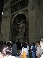 Piers supporting the dome.